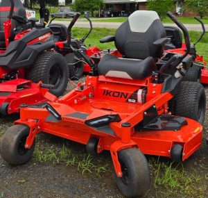 ARIENS IKON 52