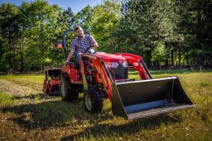 Massey Ferguson® MF GC1725MB w/ Backhoe